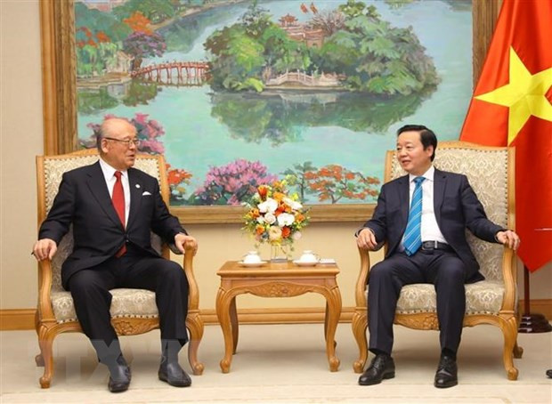 Phó Thủ tướng Trần Hồng Hà tiếp Ngài Takebe Tsutomu, Cố vấn đặc biệt Liên minh nghị sĩ hữu nghị Nhật-Việt. (Ảnh: Văn Điệp/TTXVN) Phó Thủ tướng Trần Hồng Hà tiếp Ngài Takebe Tsutomu, Cố vấn đặc biệt Liên minh nghị sĩ hữu nghị Nhật-Việt. (Ảnh: Văn Điệp/TTXVN)