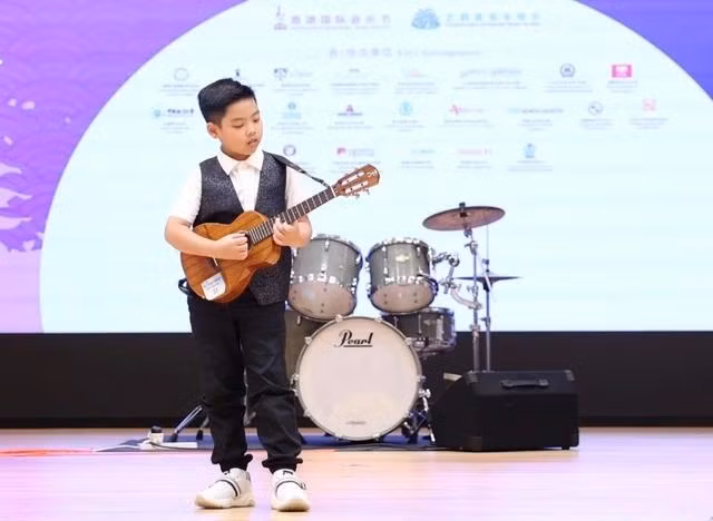 Nguyễn Lee Hiếu tại liên hoan. ẢNH: NVCC