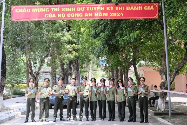 Gần 18.000 thí sinh đã hoàn thành kỳ thi đánh giá năng lực. (Ảnh: C500) Gần 18.000 thí sinh đã hoàn thành kỳ thi đánh giá năng lực. (Ảnh: C500)