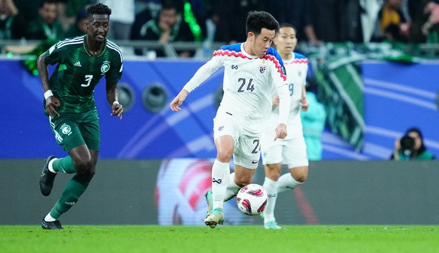 Thái Lan (áo trắng) chơi ấn tượng tại Asian Cup 2023. Ảnh: FAT Thái Lan (áo trắng) chơi ấn tượng tại Asian Cup 2023. Ảnh: FAT