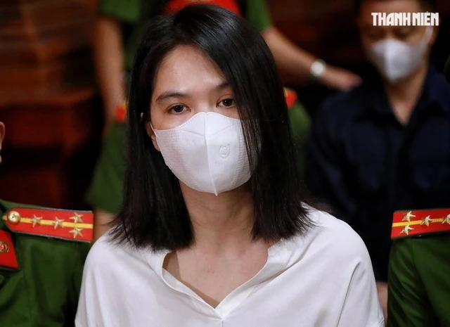 Ngọc Trinh đã được về nhà sau khi HĐXX sơ thẩm tuyên bị cáo 1 năm tù nhưng cho hưởng án treo. Ảnh: NGỌC DƯƠNG