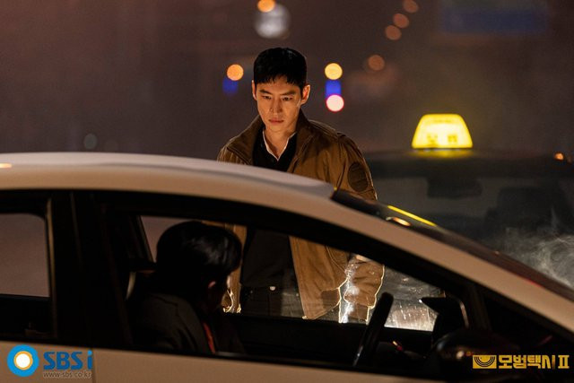Tập 1 Taxi Driver 2 đạt rating 12,1%. Ảnh POSTER PHIM Tập 1 Taxi Driver 2 đạt rating 12,1%. Ảnh POSTER PHIM