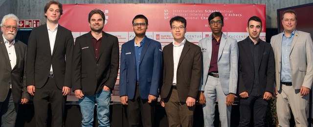 Tám kỳ thủ dự Biel Grandmaster 2024.