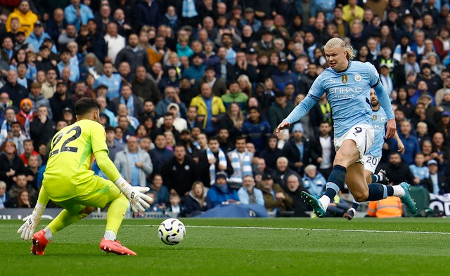 Erling Haaland mở tỉ số sớm cho Man City