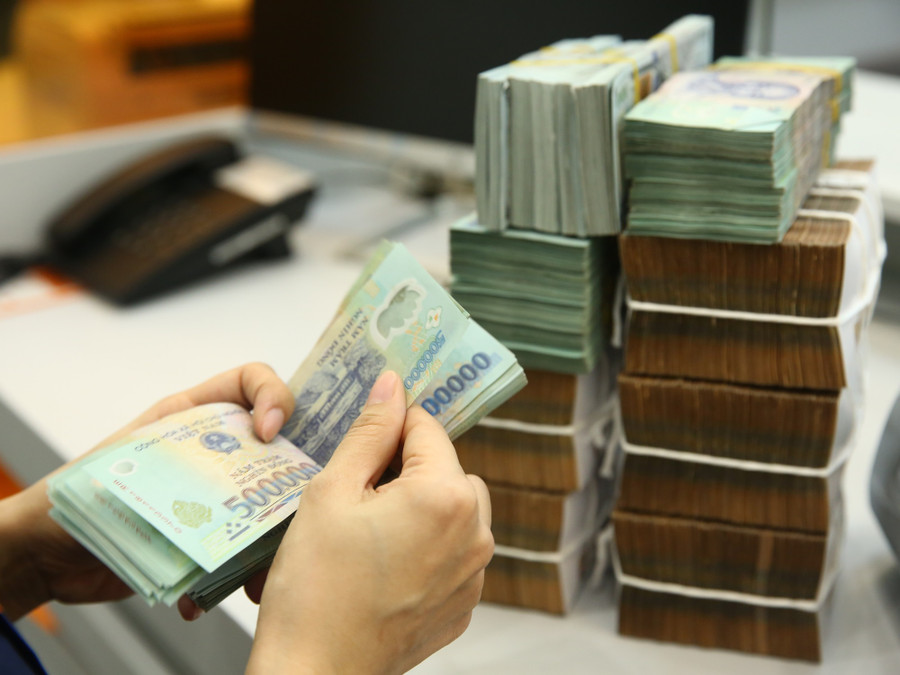 Tiếp tục các giải pháp đẩy mạnh giải ngân gói tín dụng 40 ngàn tỷ đồng hỗ trợ lãi suất, 120 ngàn tỷ đồng cho vay nhà ở xã hội và 15 ngàn tỷ đồng cho ngành sản xuất đồ gỗ, thủy sản. Ảnh nguồn internet