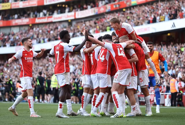 Arsenal chứng tỏ sự trưởng thành bằng lối đá bình tĩnh trước M.U. Ảnh: REUTERS