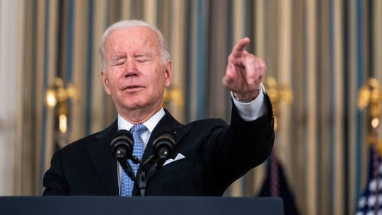 Tổng thống Biden nói muốn được ngủ nhiều hơn, làm việc ít hơn. Ảnh: Los Angeles Times Tổng thống Biden nói muốn được ngủ nhiều hơn, làm việc ít hơn. Ảnh: Los Angeles Times