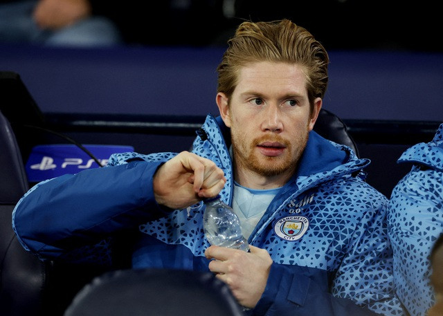 Kevin De Bruyne phải ngồi dự bị. Ảnh: REUTERS Kevin De Bruyne phải ngồi dự bị. Ảnh: REUTERS