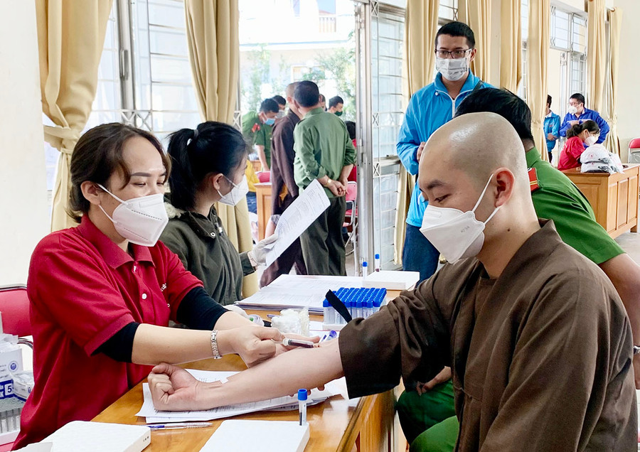 Phong trào HMTN ngày càng đi vào chiều sâu, thu hút đông đảo mọi tầng lớp nhân dân tham gia. Ảnh: N.N