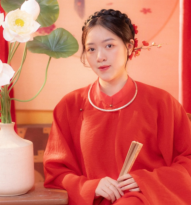 Những hoa khôi sư phạm tài năng và xinh đẹp - Ảnh 4. Bạch Thùy Trang. Ảnh: NVCC