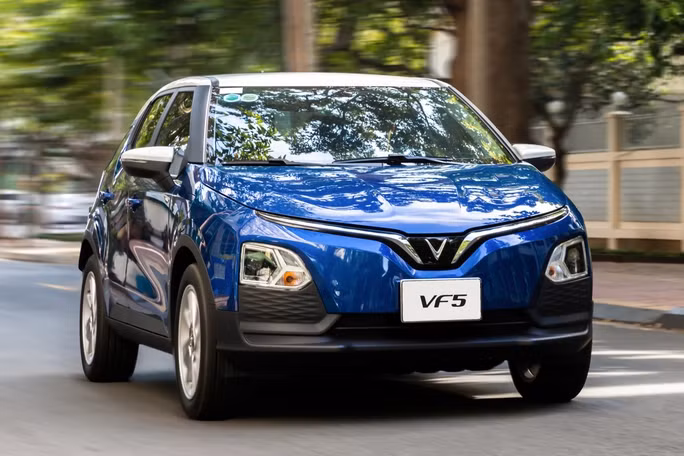 Doanh số mẫu xe cỡ nhỏ VinFast VF 5 Plus trong tháng 7-2023 tăng gấp đôi tháng trước đó. Ảnh: GIA HƯNG