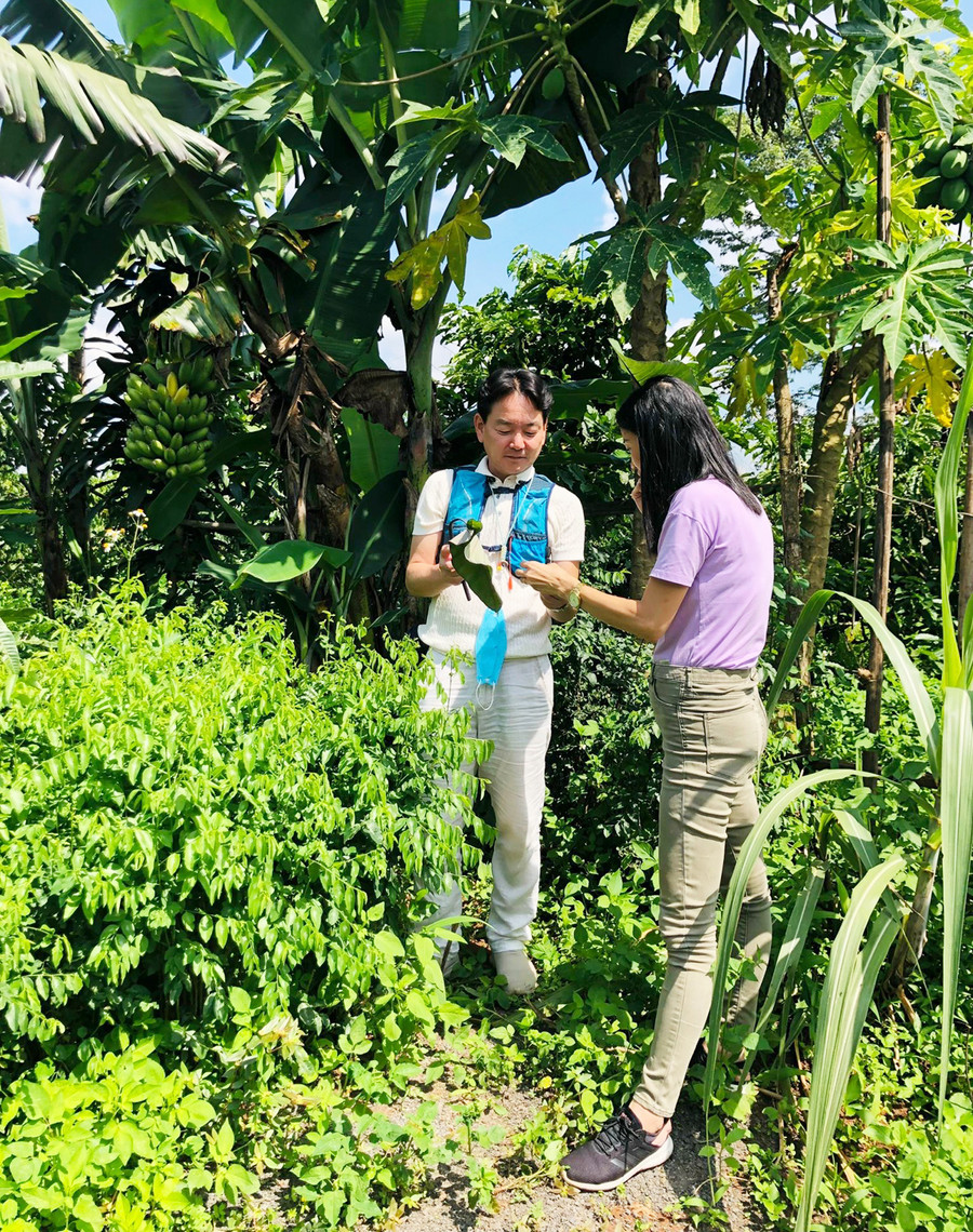 Du khách trải nghiệm tại Moon's coffee Farm (ảnh đơn vị cung cấp). Du khách trải nghiệm tại Moon's coffee Farm (ảnh đơn vị cung cấp).