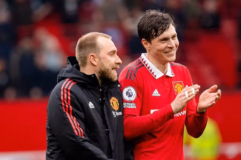 Lindelof đang chơi cực hay trong bối cảnh MU mất bộ đôi trung vệ Lisandro Martinez và Raphael Varane. ẢNH: GETTY