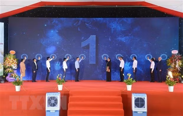 Lễ khánh thành Trung tâm chế biến rau, quả Doveco Sơn La. (Ảnh: Quang Quyết/TTXVN)