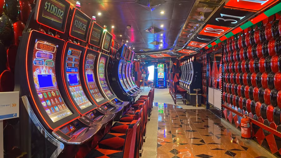 Khu chơi games. Ảnh: HOÀNG TRUNG Khu chơi games. Ảnh: HOÀNG TRUNG