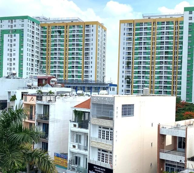 Ở trọ trong chung cư cao tầng, thoát nạn thế nào nếu xảy ra cháy? Ảnh: THẢO PHƯƠNG