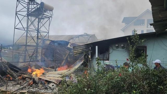 Hiện trường vụ hỏa hoạn. Ảnh LÂM VIÊN Hiện trường vụ hỏa hoạn. Ảnh LÂM VIÊN
