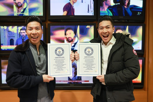 Anh em Quốc Cơ - Quốc Nghiệp vỡ òa khi chạm đến cột mốc mới trong sự nghiệp. Ảnh: Hải An Anh em Quốc Cơ - Quốc Nghiệp vỡ òa khi chạm đến cột mốc mới trong sự nghiệp. Ảnh: Hải An