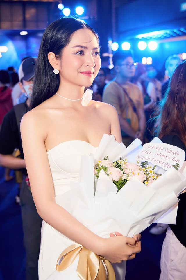 Duyên Quỳnh sở hữu chất giọng độc đáo đậm nét nhạc kịch. Ảnh: NVCC