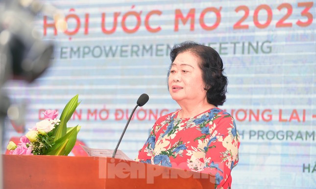 Bà Trương Mỹ Hoa phát biểu tại chương trình. Ảnh: Xuân Tùng