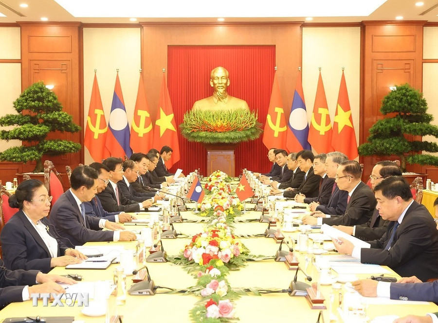 Tổng Bí thư, Chủ tịch nước Tô Lâm hội đàm với Tổng Bí thư, Chủ tịch nước Lào Thongloun Sisoulith. (Ảnh: Trí Dũng/ TTXVN) Tổng Bí thư, Chủ tịch nước Tô Lâm hội đàm với Tổng Bí thư, Chủ tịch nước Lào Thongloun Sisoulith. (Ảnh: Trí Dũng/ TTXVN)