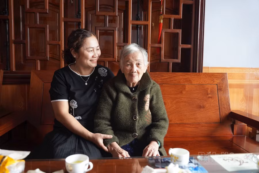 Hiện mẹ Xuân đang ở cùng người con trai út tại xã Đắk Lao, huyện Đắk Mil