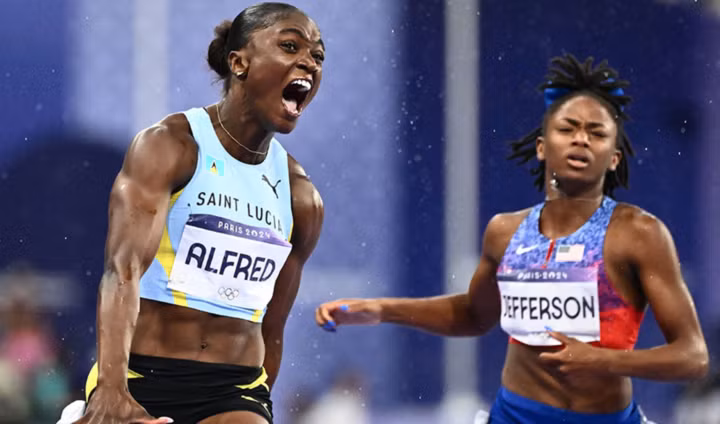 Julien Alfred đem về tấm HCV Olympic đầu tiên cho thể thao Saint Lucia.