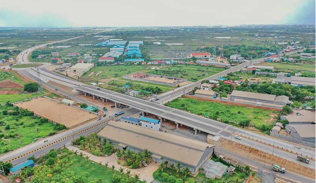 Đường vành đai 3 được Campuchia đổi tên thành đại lộ Tập Cận Bình. (Ảnh: Khmer Times) Đường vành đai 3 được Campuchia đổi tên thành đại lộ Tập Cận Bình. (Ảnh: Khmer Times)