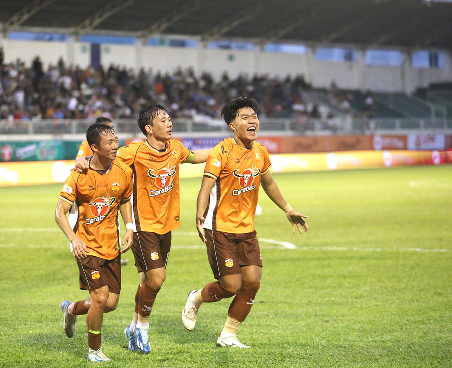 HAGL sẽ gặp thử thách lớn là Nam Định ở vòng đấu thứ 3. Ảnh: Văn Ngọc HAGL sẽ gặp thử thách lớn là Nam Định ở vòng đấu thứ 3. Ảnh: Văn Ngọc