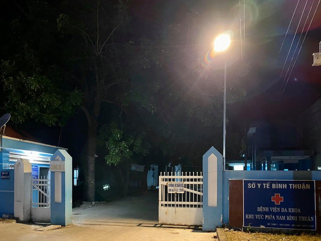 Bệnh viện Đa khoa Khu vực Nam Bình Thuận, nơi anh Bùi Văn H. được đưa đến, nhưng xác định đã tử vong trước đó Bệnh viện Đa khoa Khu vực Nam Bình Thuận, nơi anh Bùi Văn H. được đưa đến, nhưng xác định đã tử vong trước đó