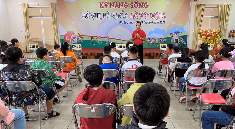 Lớp kỹ năng sống Hè vui, hè khỏe, hè sôi động. Ảnh: Hà Đức Thành