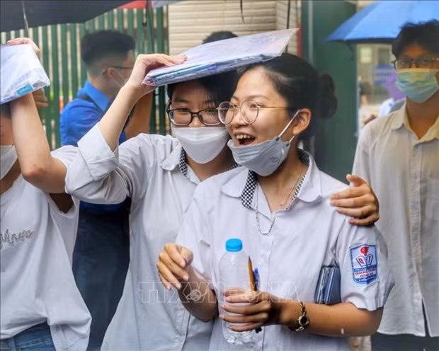 Thí sinh dự thi tốt nghiệp trung học phổ thông năm 2022. (Ảnh: TTXVN)
