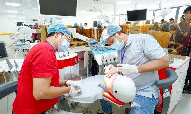 Tuyển sinh 2024, Trường ĐH Văn Lang xét tuyển vào 60 ngành đào tạo chương trình chuẩn...