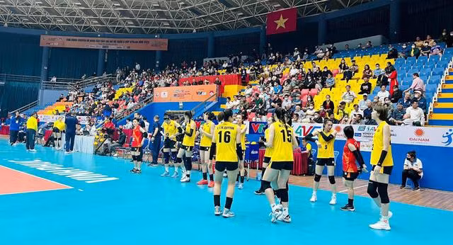 Đại diện bóng chuyền nữ Việt Nam - CLB Sport Center 1. Ảnh: Hương Lan