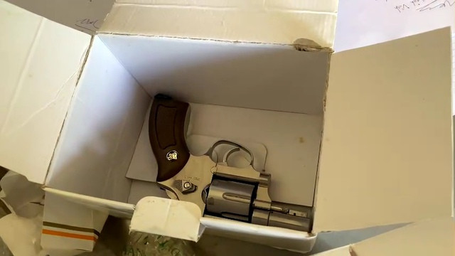 Khẩu súng kiểu rulo thuộc vũ khí quân dụng