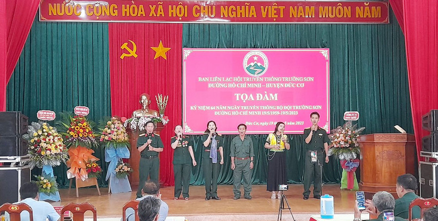 Quang cảnh buổi tọa đàm. Ảnh: Minh Châu