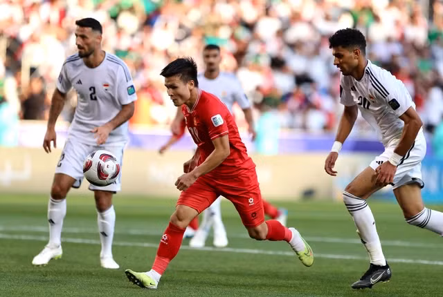 VFF cần sớm tìm ra phương án tốt nhất cho đội tuyển Việt Nam khi tái đấu Indonesia 2 trận vào tháng 3 (Ảnh: QUỐC ANH)