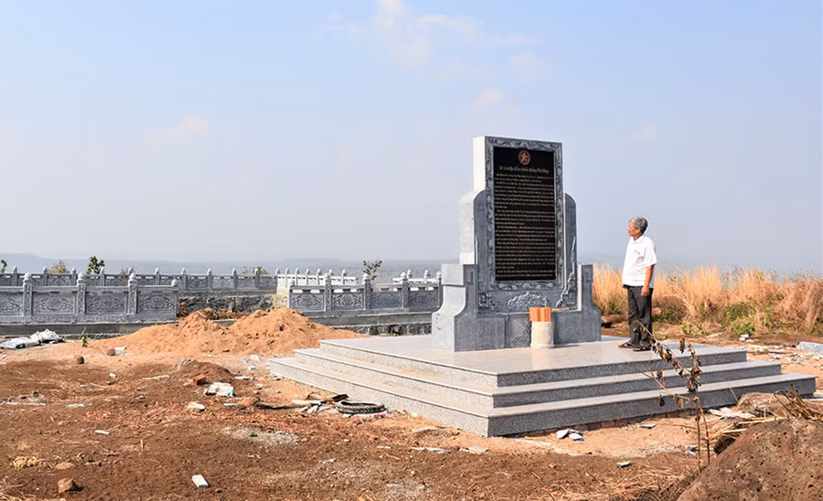 “Địa điểm chiến thắng Plei Ring” (xã Hbông) được xếp hạng Di tích lịch sử cấp tỉnh là “địa chỉ đỏ” để giáo dục truyền thống cách mạng cho thế hệ trẻ. Ảnh: Trần Dung