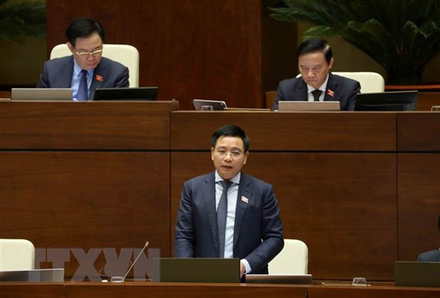 Bộ trưởng Bộ Giao thông Vận tải Nguyễn Văn Thắng trả lời chất vấn. (Ảnh: An Đăng/TTXVN) Bộ trưởng Bộ Giao thông Vận tải Nguyễn Văn Thắng trả lời chất vấn. (Ảnh: An Đăng/TTXVN)