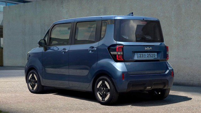 Nhỏ gọn nhưng Kia Ray thực dụng nhờ ngoại hình vuông vức