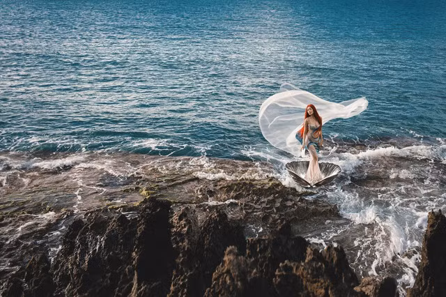 Trong một năm đương nhiệm, Thảo Nhi Lê miệt mài với những hoạt động cộng đồng, điển hình là vai trò đại sứ Mạng lưới ung thư vú Việt Nam 2022 - 2023. Cô vẫn chăm chỉ với các dự án kinh doanh riêng. Thảo Nhi Lê gây tiếc nuối khi không có cơ hội tranh tài tại cuộc thi nhan sắc quốc tế dù được nhiều kỳ vọng từ người hâm mộ. Ảnh: An Bảo