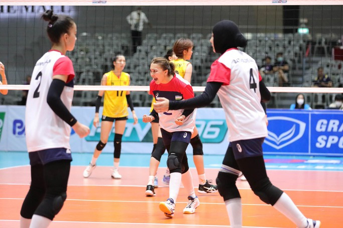 Những khoảnh khắc vui mừng hiếm hoi của Uzbekistan