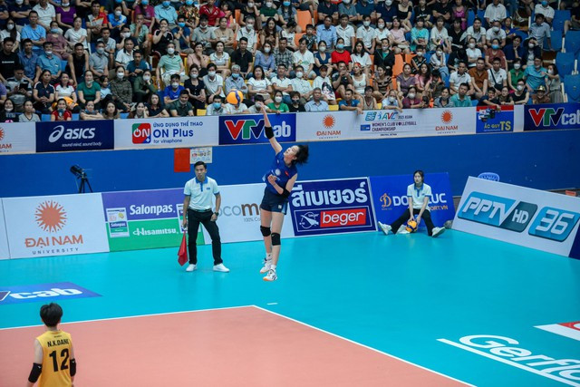 Những tình huống gay cấn được các cô gái Việt Nam tạo ra. Ảnh: AVC