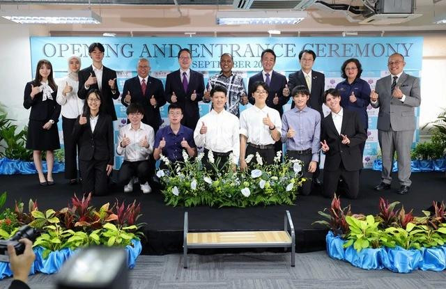 Lễ ra mắt chi nhánh ĐH Tsukuba tại khuôn viên ĐH Malaya Lễ ra mắt chi nhánh ĐH Tsukuba tại khuôn viên ĐH Malaya