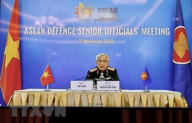 Tháng 11/2020, Thượng tướng Nguyễn Chí Vịnh, Thứ trưởng Bộ Quốc phòng, Trưởng ADSOM Việt Nam, chủ trì Hội nghị trực tuyến Quan chức Quốc phòng Cấp cao các nước ASEAN (ADSOM). (Ảnh: Dương Giang/TTXVN) Tháng 11/2020, Thượng tướng Nguyễn Chí Vịnh, Thứ trưởng Bộ Quốc phòng, Trưởng ADSOM Việt Nam, chủ trì Hội nghị trực tuyến Quan chức Quốc phòng Cấp cao các nước ASEAN (ADSOM). (Ảnh: Dương Giang/TTXVN)