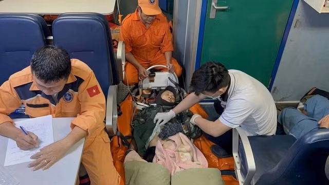 Nhờ cấp cứu kịp thời, 2 bệnh nhân đã được bảo toàn tính mạng.