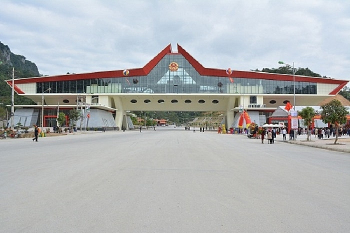 Khu kinh tế cửa khẩu Đồng Đăng-Lạng Sơn (ảnh nguồn kinhtevadubao.vn) Khu kinh tế cửa khẩu Đồng Đăng-Lạng Sơn (ảnh nguồn kinhtevadubao.vn)