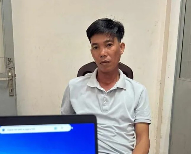 Đối tượng Nguyễn Ngọc Đạt tại cơ quan công an Đối tượng Nguyễn Ngọc Đạt tại cơ quan công an