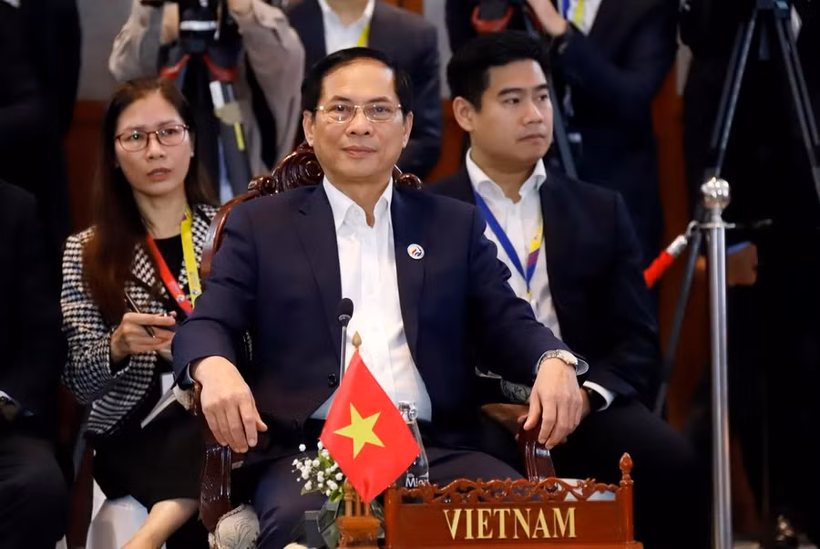 Bộ trưởng Ngoại giao Bùi Thanh Sơn tại Hội nghị AMM Retreat 2024. (Ảnh: Phạm Kiên/TTXVN)