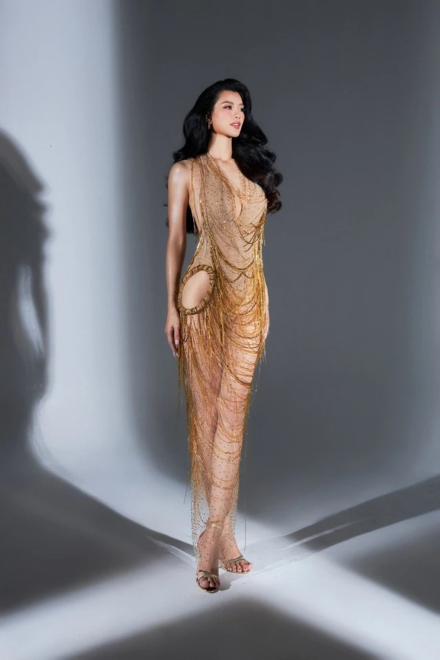 Người đẹp đến từ Hà Nội từng được kỳ vọng sẽ đăng quang Hoa hậu Hoàn vũ Việt Nam 2023 nhờ chiều cao 1,79m, số đo ba vòng 85-60-99. Ngoài ra, cô còn được nhận xét có nét giống với Hoa hậu Phạm Hương. Ảnh: Hoàng Phúc